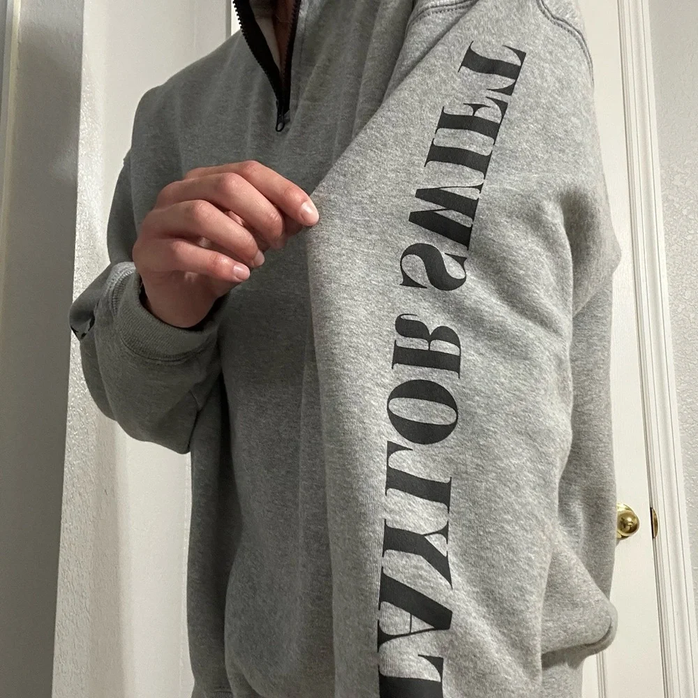 Taylor Swift Official Eras Tour Merch Brand New - Picture 5 of 7